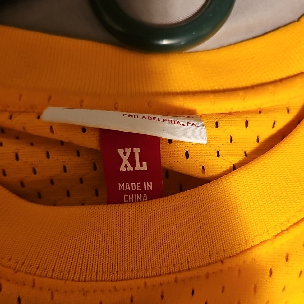 Mitchell & Ness Yellow San Francisco Jersey Warriors - Picture 5 of 6